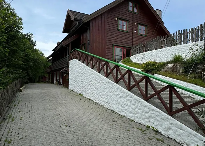 Svanetangen Ferie Og Fritid Hostel *